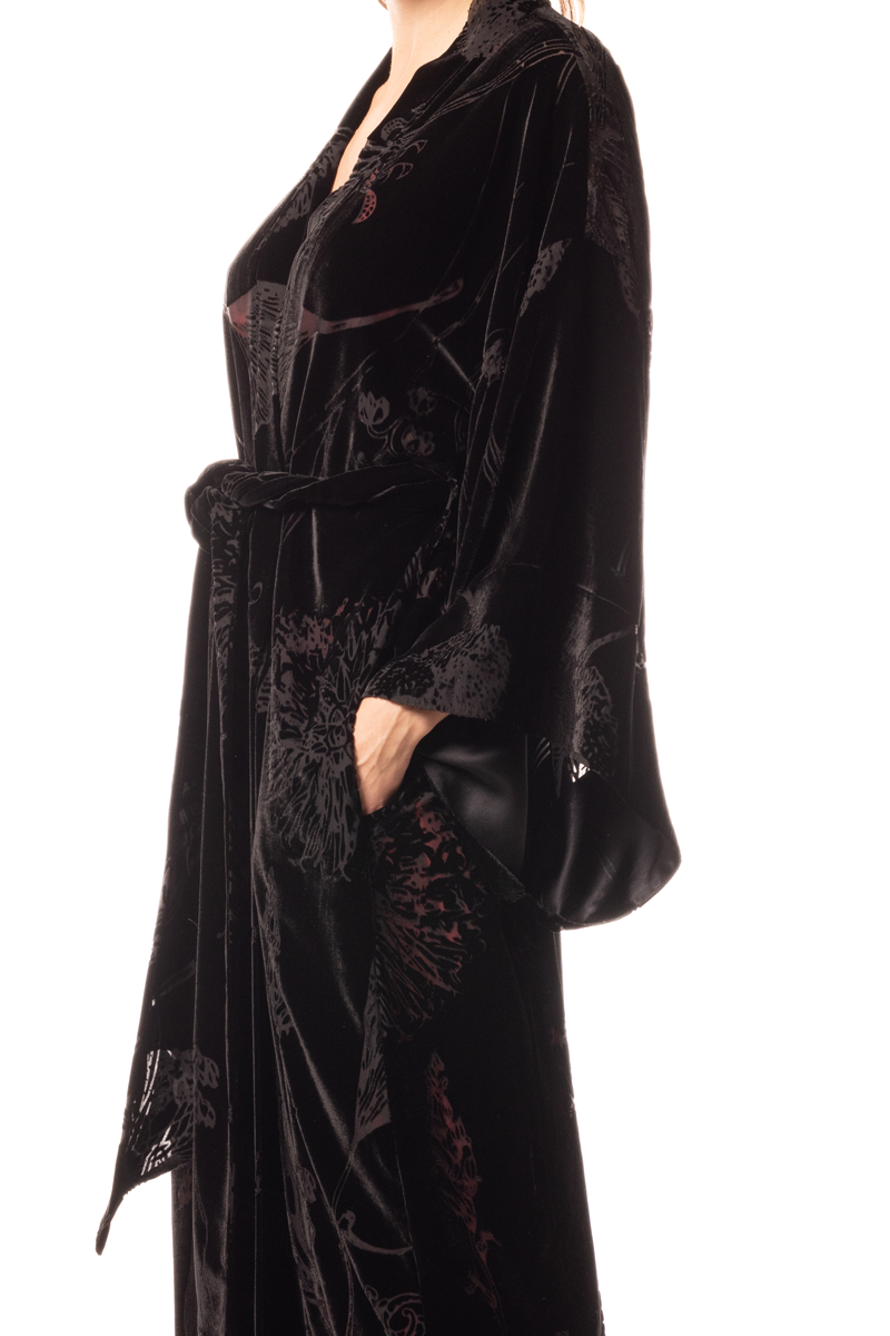Fabergé Diva Velvet Long Robe