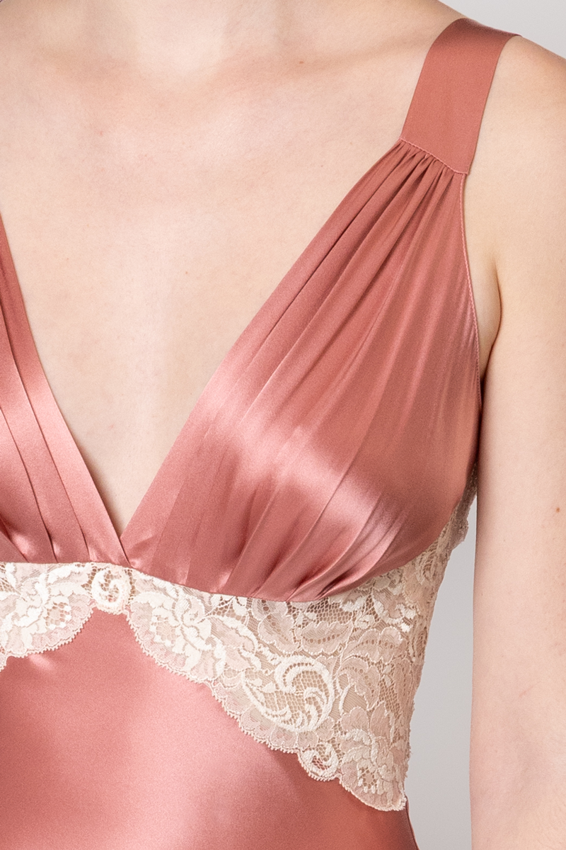 Glamour Gown - Casino Royale Edition