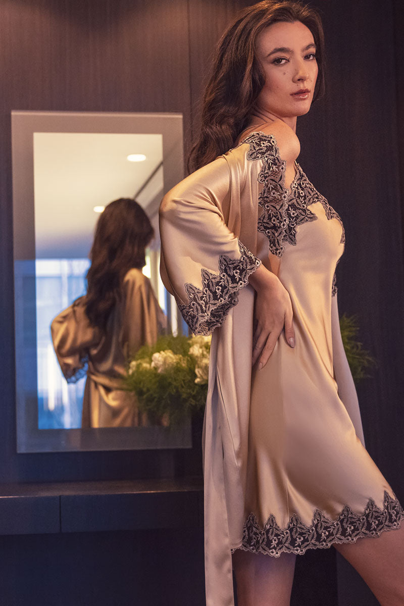 Diva Short Robe - Christine Silk Lingerie & Loungewear