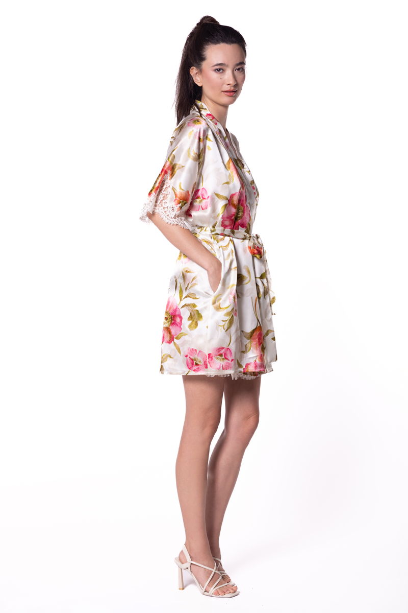 Gazebo Print Short Robe
