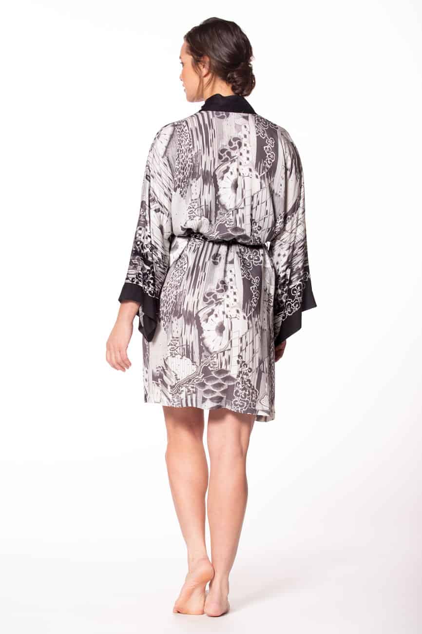 Tranquility Short Robe