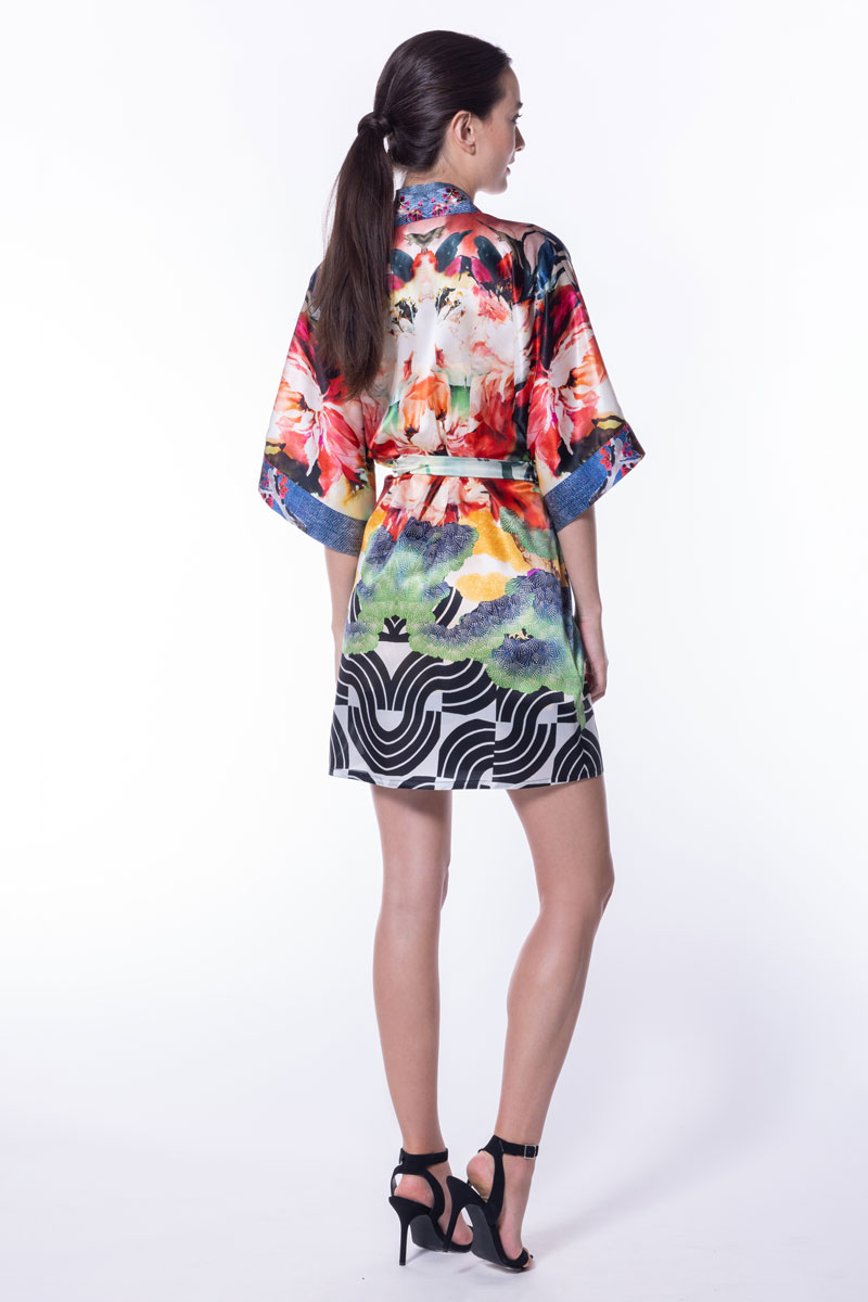 Sakura Short Robe - Christine Silk Lingerie & Loungewear
