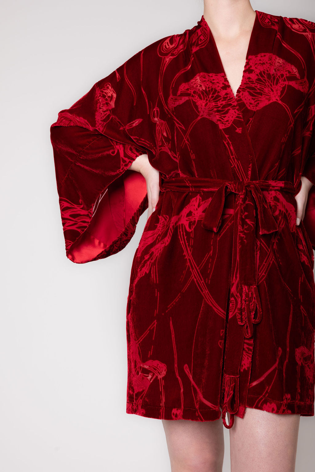 Rouge Fabergé Velvet Short Robe