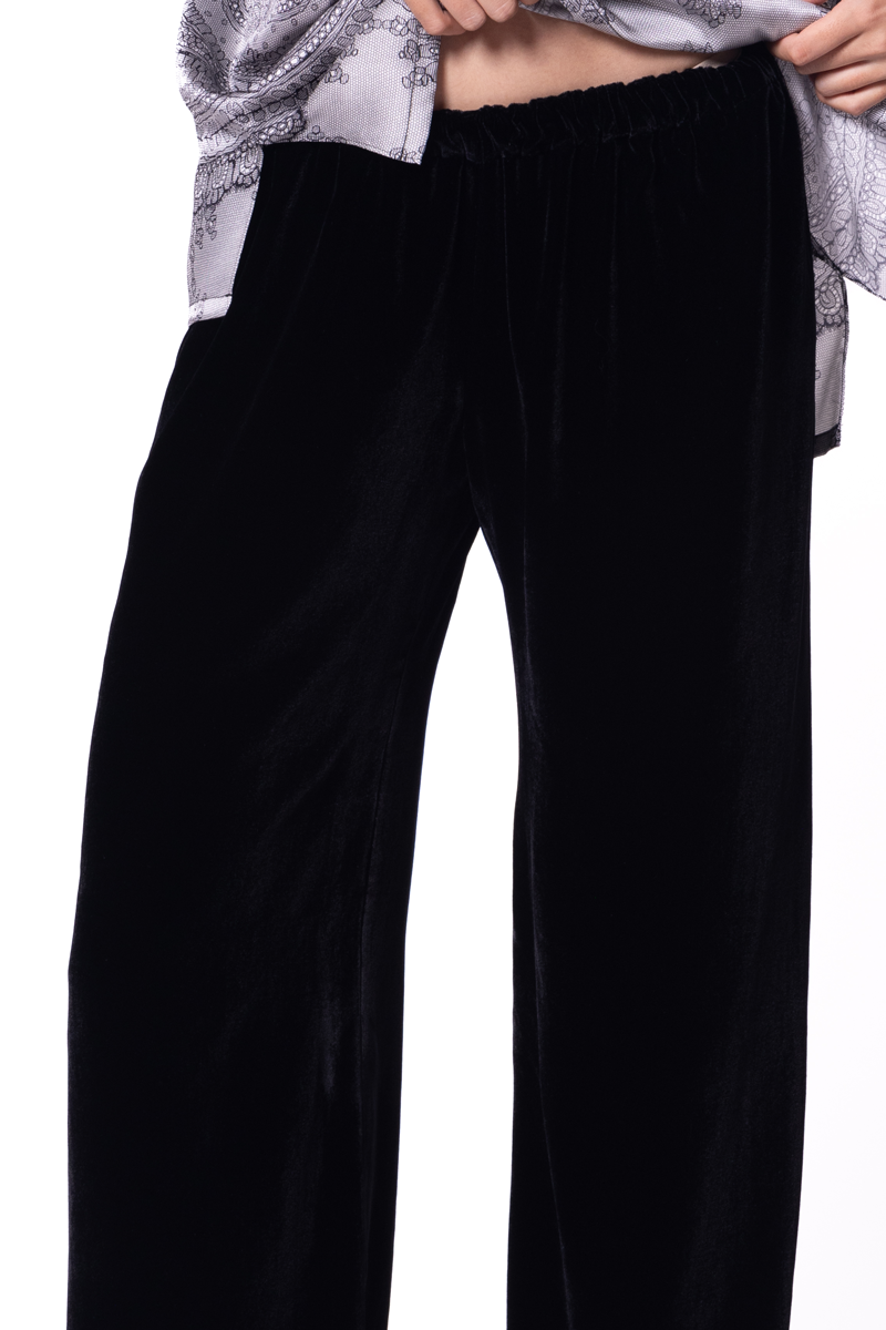 Raven Black Label Velvet Lounge Pant