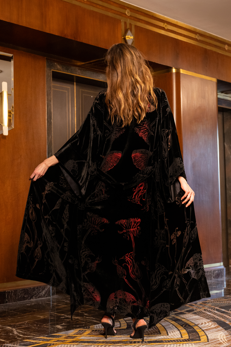 Fabergé Diva Velvet Long Robe