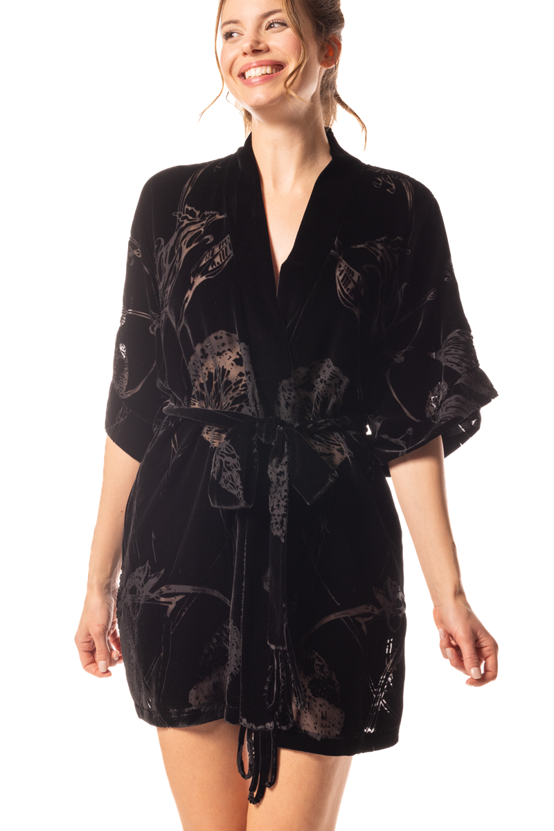 Fabergé Diva Velvet Short Robe