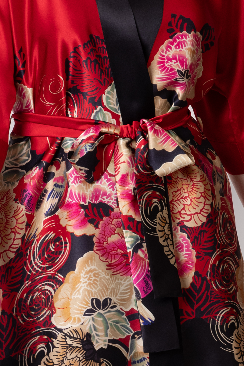 Crimson Moon Short Robe