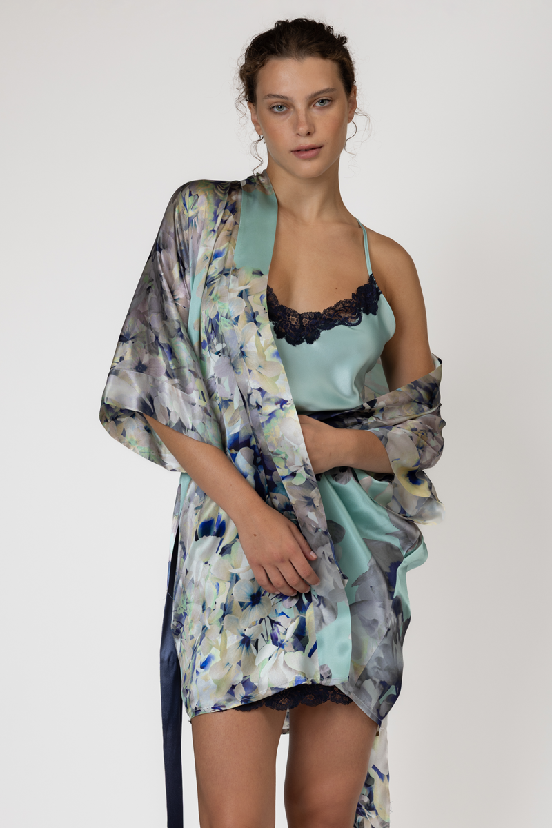 Tranquil Short Robe