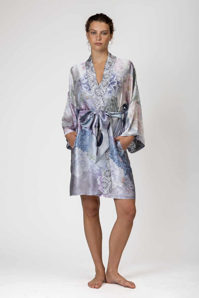 Zen Short Robe